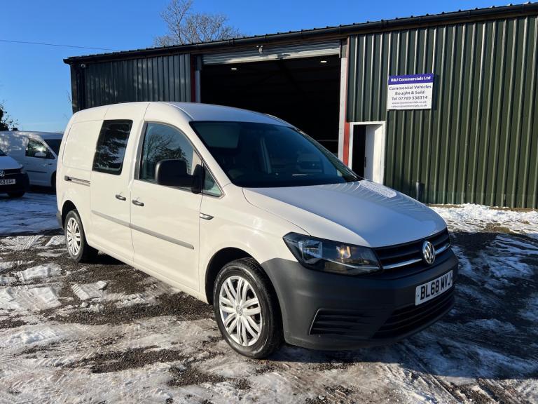 2018 Volkswagen Caddy Maxi 2.0 TDI 102PS Kombi Van ONE OWNER WINDOW VAN Diesel Manual