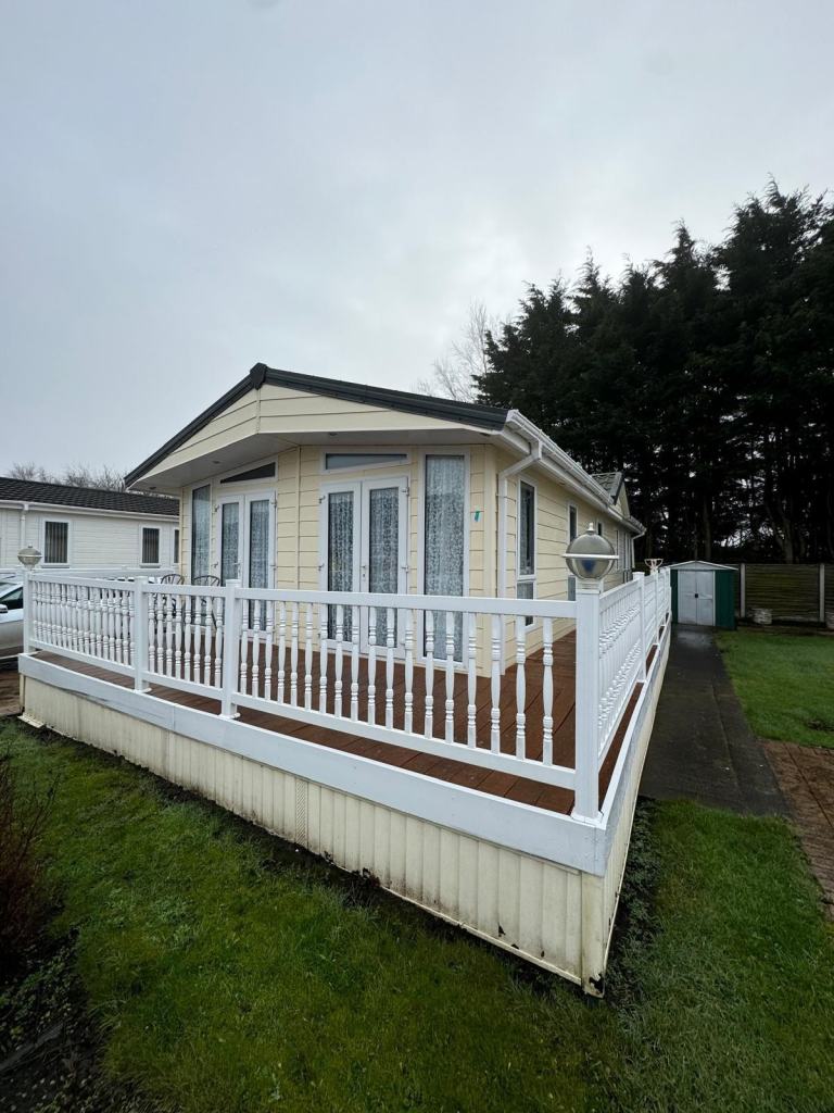 BRENTMERE MARLBOROUGH 40X16 • 2 BED LODGE • WIDE • OFF SITE SALE ANNEX • £25,996