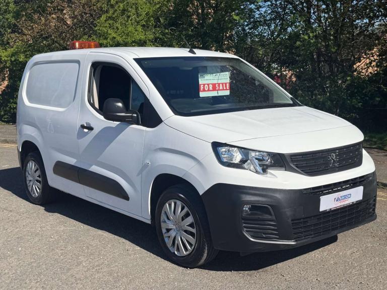 2021 Peugeot Partner 1000 1.5 BlueHDi 100 Professional Van PANEL VAN DIESEL Manual