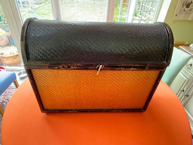Vintage Rattan and Wicker chest/trunk 