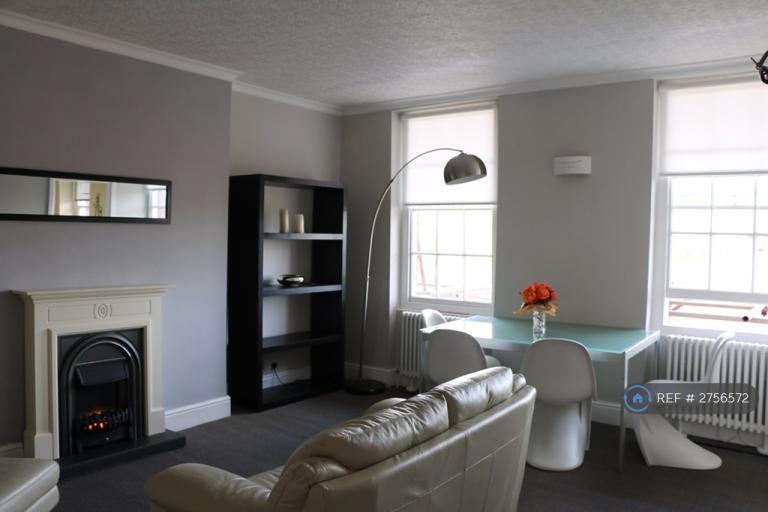 1 bedroom flat in Albermarle Row, Bristol, BS8 (1 bed) (#2756572)