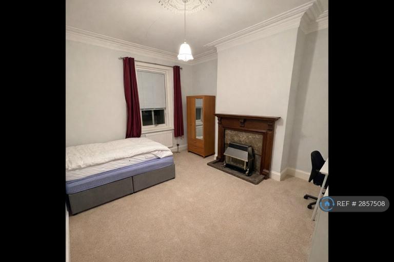 1 bedroom in Brighton Grove, Newcastle Upon Tyne, NE4 (#2857508)