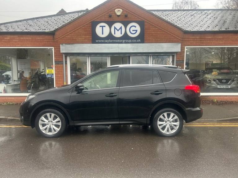 2014 Toyota RAV4 2.0 D-4D Invincible SUV 5dr Diesel Manual 2WD Euro 5 (s/s) (124 ps) ESTATE Diese...