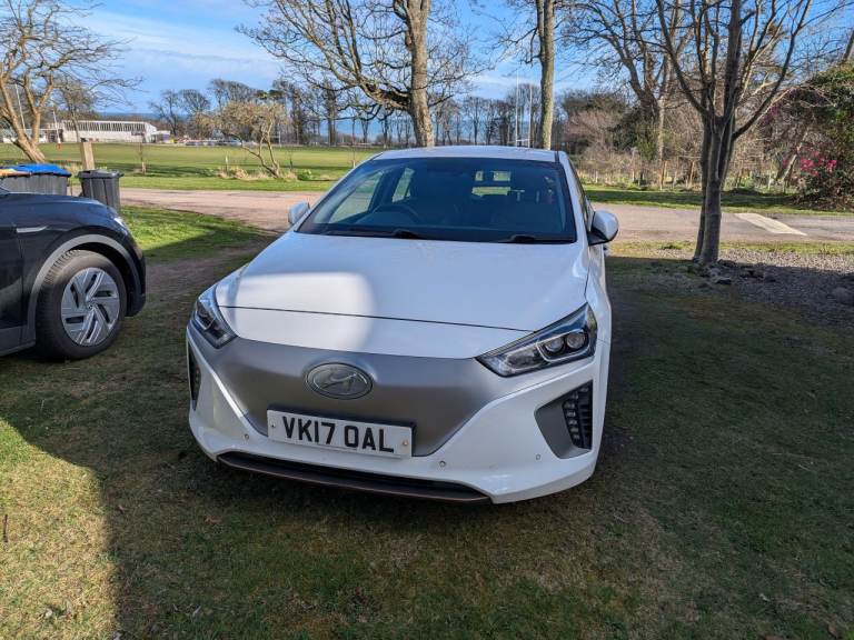 2017 Hyundai Ioniq Electric Premium SE, FDSH - £20 Tax