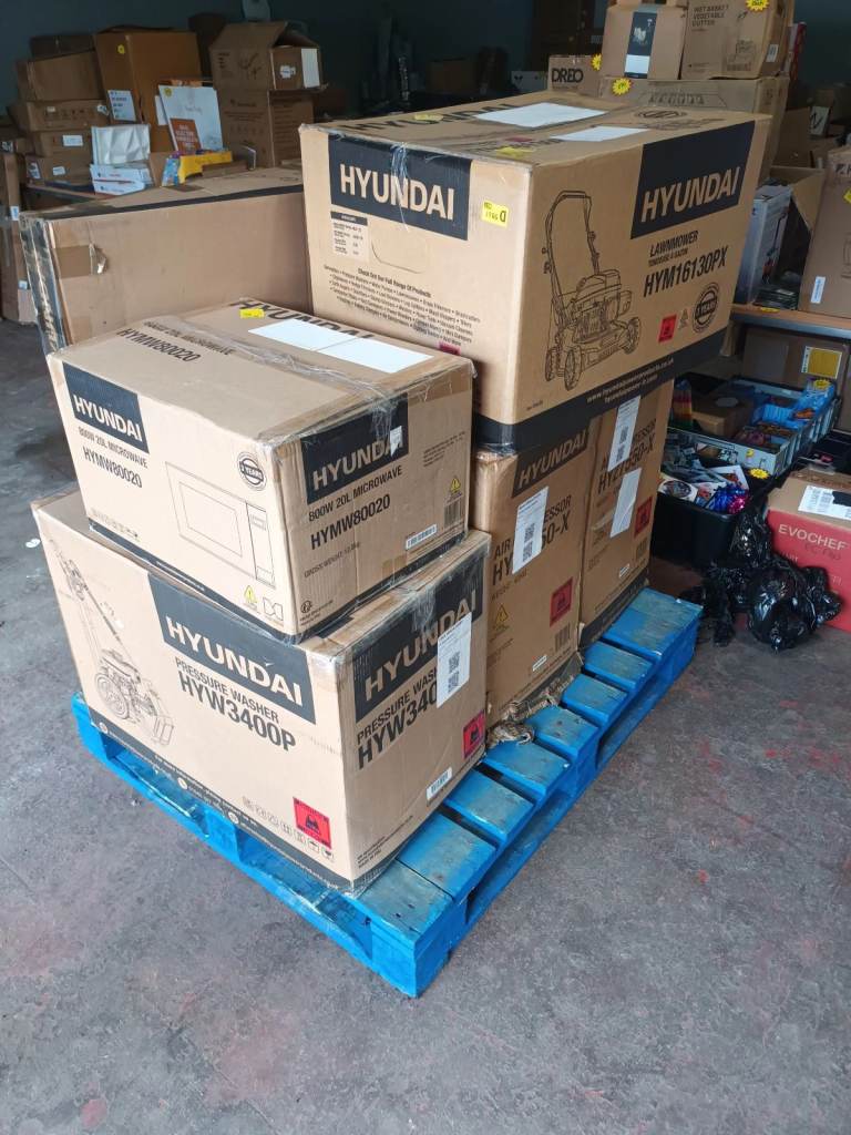 Tool pallets available 