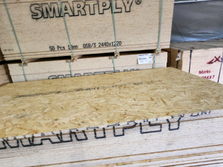 OSB/3 Oriented Strand Board (1220mm x 2440mm) 8x4 Sheet