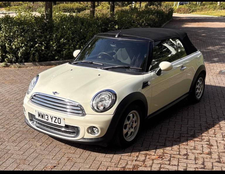 2013 MINI Convertible 1.6 Cooper 2dr Long MOT Full History CONVERTIBLE Petrol Manual