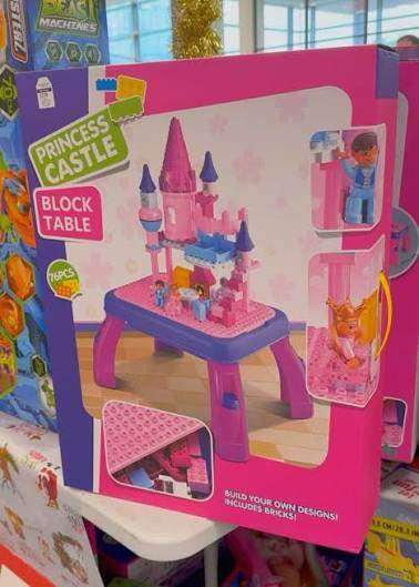 Lego table 