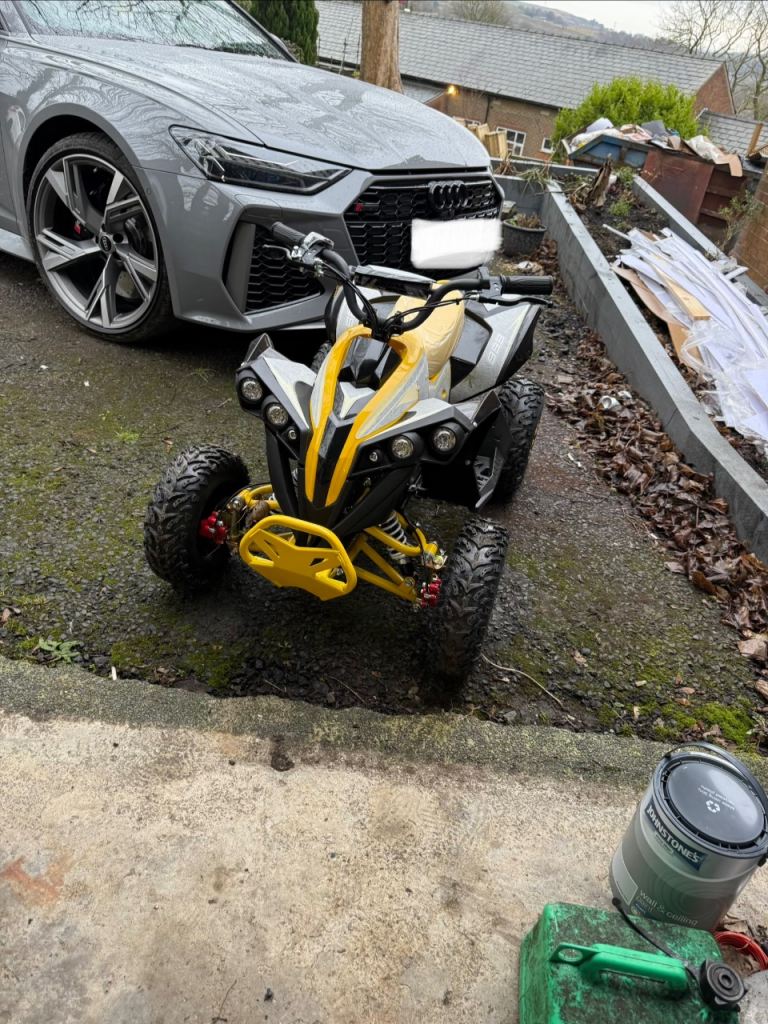 Kids electric quad 