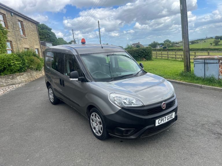 2017 FIAT Doblo 16V Active Multijet Window Van
