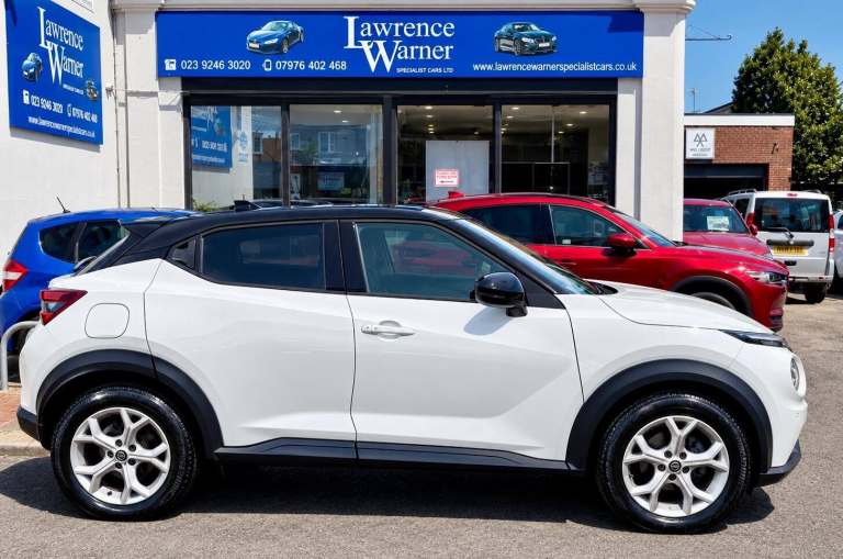 2021 Nissan Juke 1.0 DIG-T N-Connecta Euro 6 (s/s) 5dr HATCHBACK Petrol Manual