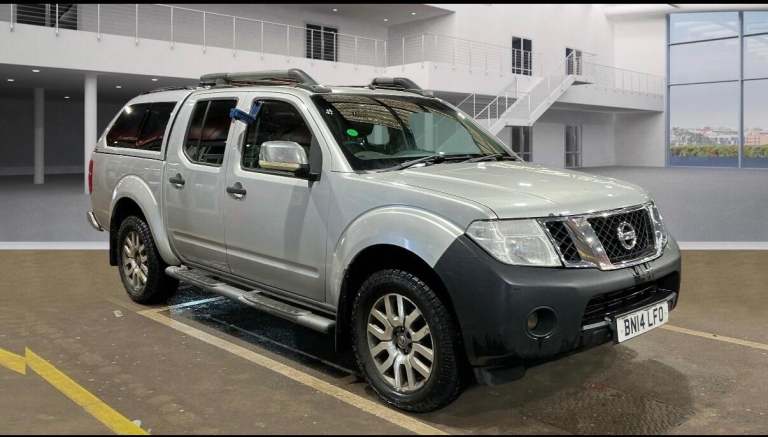  Nissan Navara 3.0 dCi V6 Outlaw Auto 4WD Euro 5 4dr Diesel Automatic