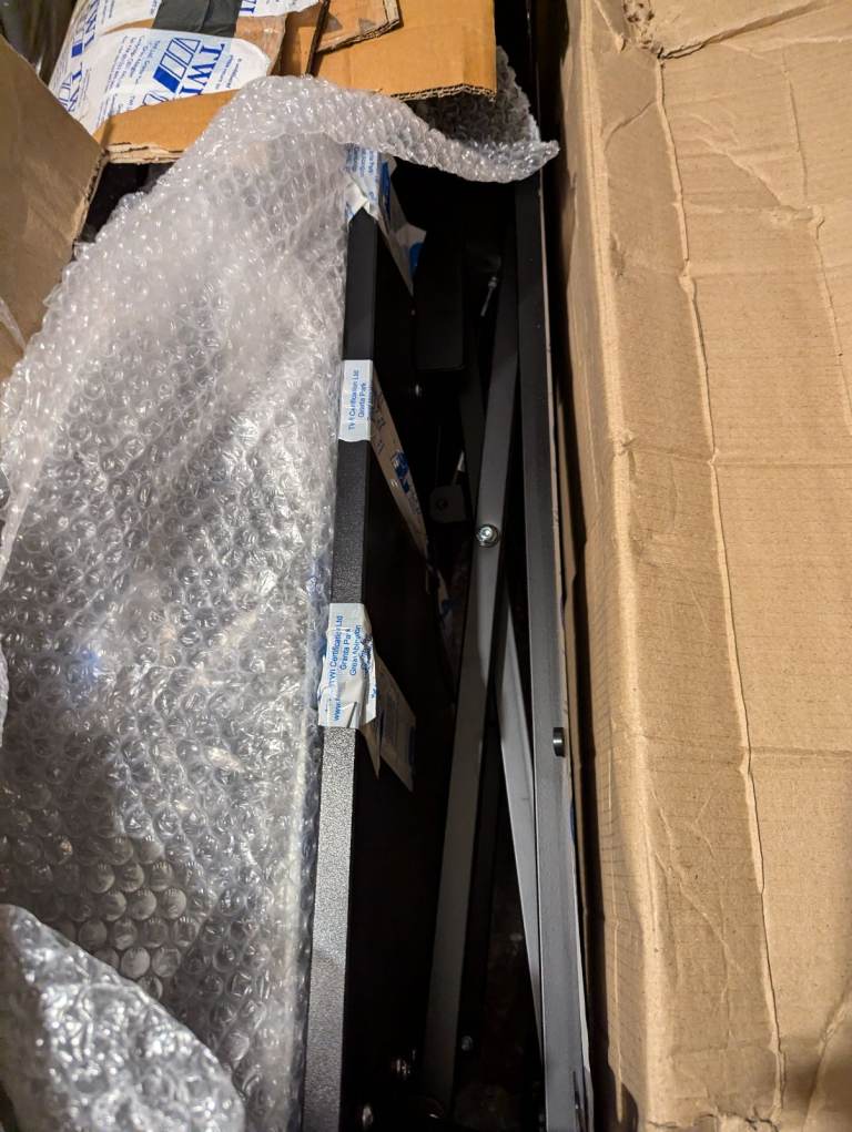 VIVO Height Adjustable 81 cm Standing Desk Converter