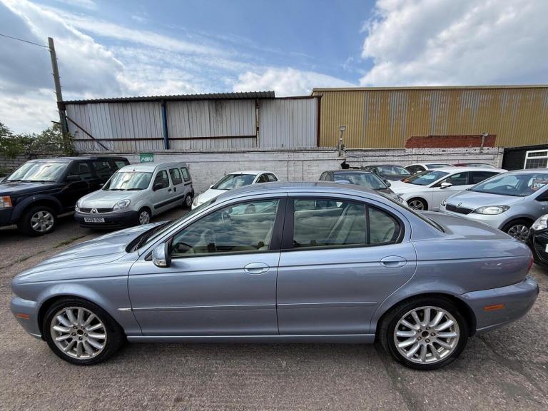 JAGUAR X-TYPE 2.2D DPF SE 4dr 2009
