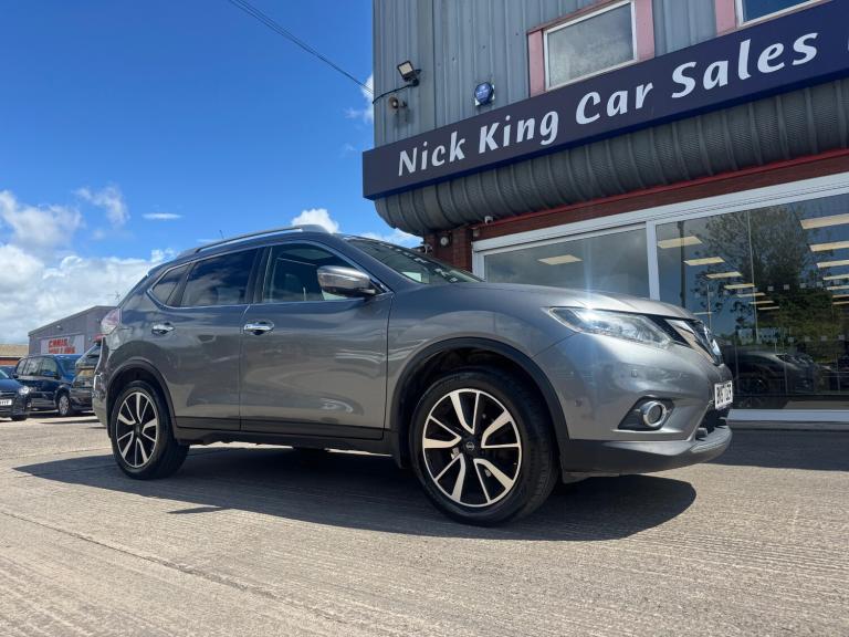 2017 Nissan X-Trail 1.6 dCi Tekna 5dr ++ PANROOF / NAV / CAMERA / LEATHER / ULEZ ++ ESTATE Diesel...