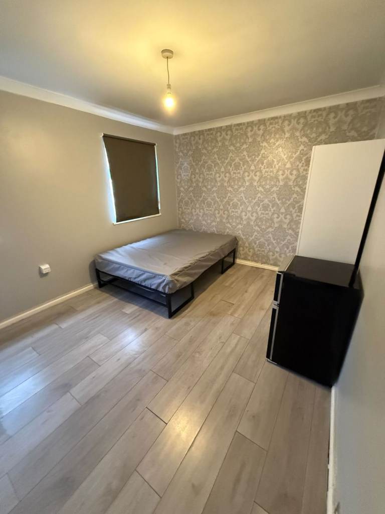 ✅LARGE DOUBLE in Friendly Bruce Grove! MOVE IN NOW!✅