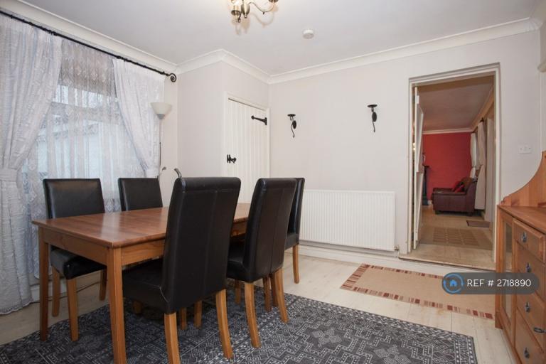 1 bedroom in High Street, Needingworth, St. Ives, PE27 (#2718890)