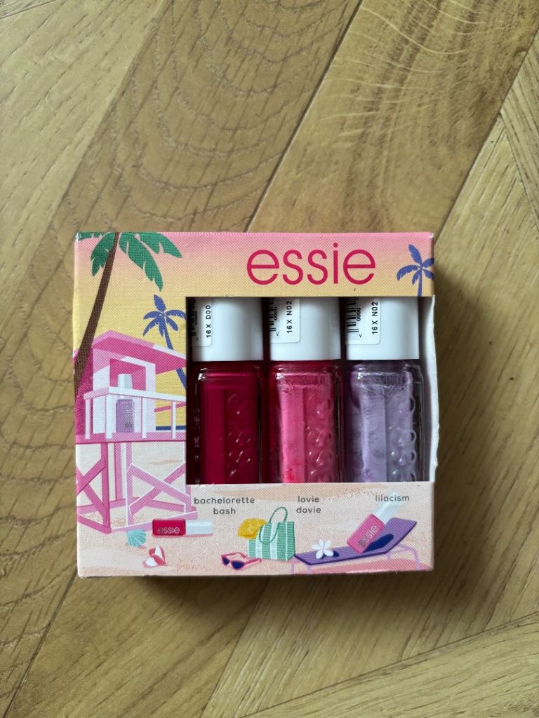 Brand New Essie Mini Trio Kit Nail Polish sets 