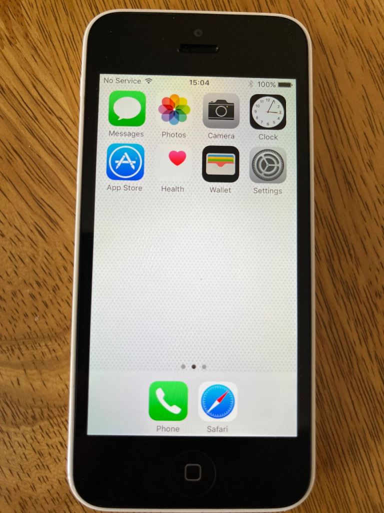 iPhone 5C, Apple Wired Earbuds, Box, Faux Leather Cover 