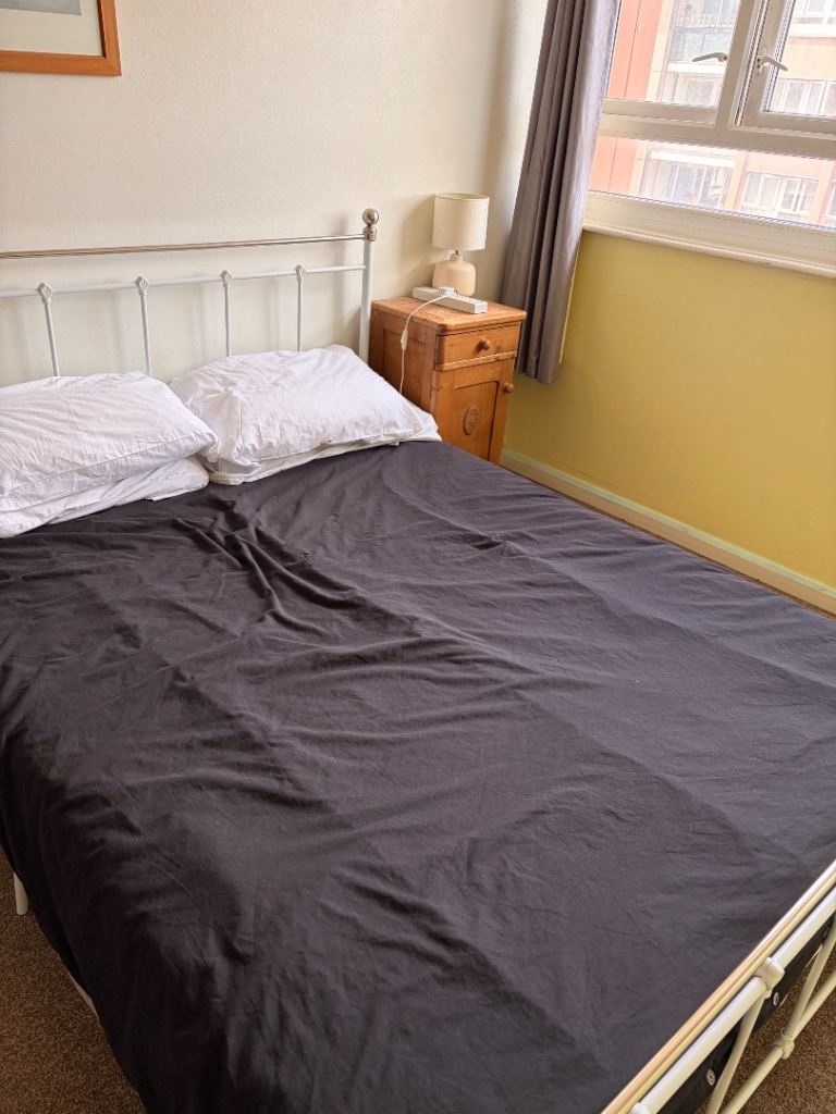 Double room to rent 