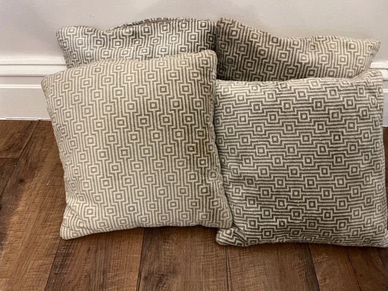 Set of 4 Grey Patterned Cushions – sofology