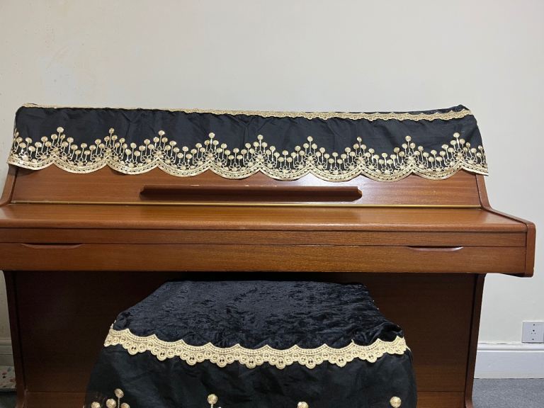 Upright Piano Challen 988