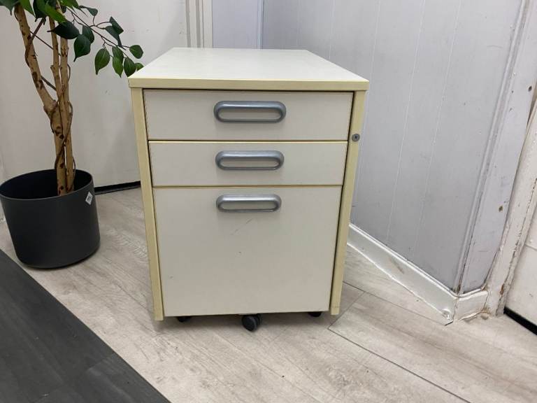 White Office under desk Drawers Storage Unit, 3 drawer pedestal, small filing cabinet