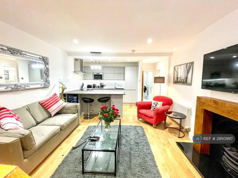 1 bedroom flat in Cumberland St, Edinburgh, EH3 (1 bed) (#2950997)