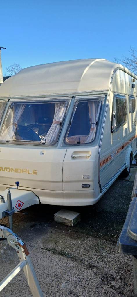 Avondale kingfisher vintage caravan 