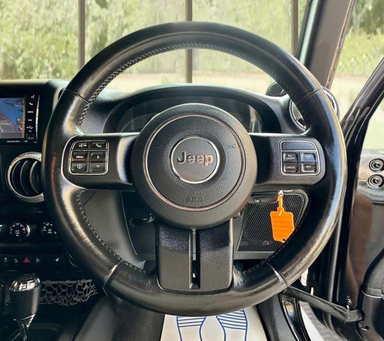 2012 Jeep Wrangler 2.8 CRD Black Edition II Auto 4WD Euro 5 4dr CONVERTIBLE Diesel Automatic