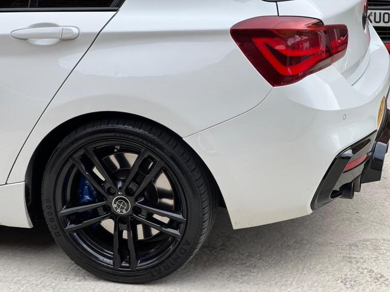 BMW 1 SERIES 2.0 120i GPF M Sport Shadow Edition Auto Euro 6 (s/s) 5dr 2019