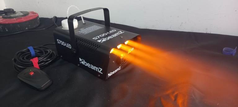 Fog machine .beamz