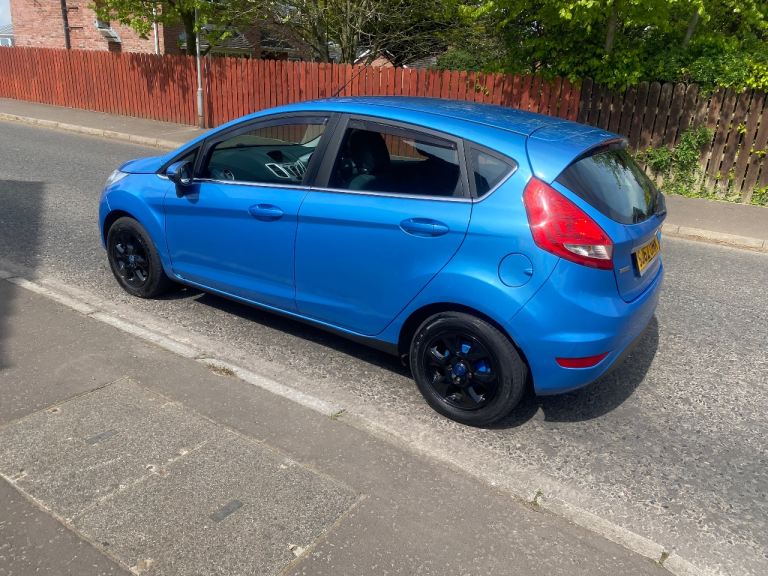 2012 Ford fiesta 1.6 diesel zetec econetic one owner 70000ful history full mot £20tax