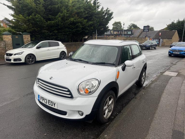 2013 MINI Countryman 1.6 Cooper D 5dr HATCHBACK Diesel Manual