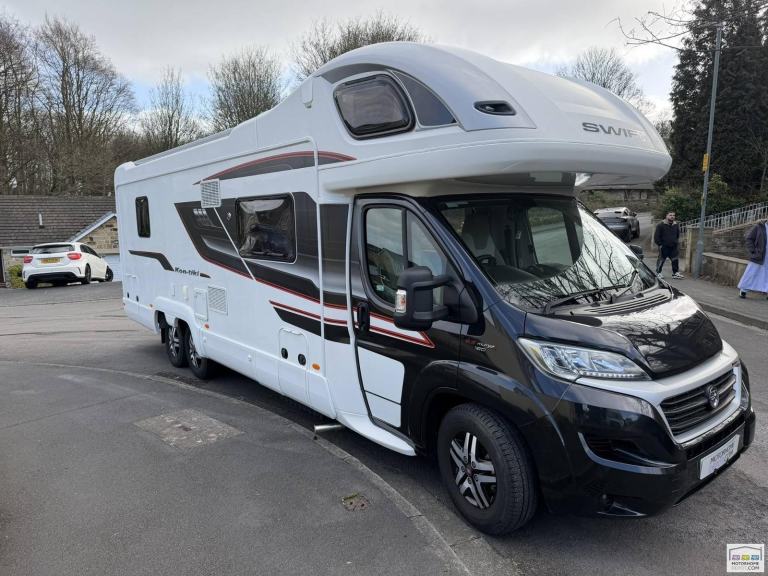2018 SWIFT KON-TIKI 6 BERTH 4 BELT ULTRA LOW MILES AUTOMATIC MOTORHOME