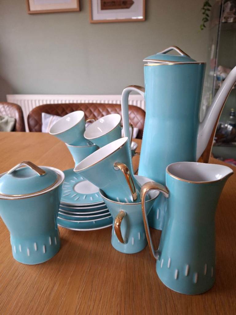 Crielow Porcelain Coffee Set