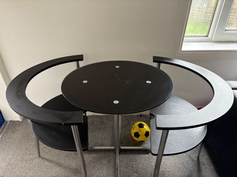 Dining table and 2 set of chairs 