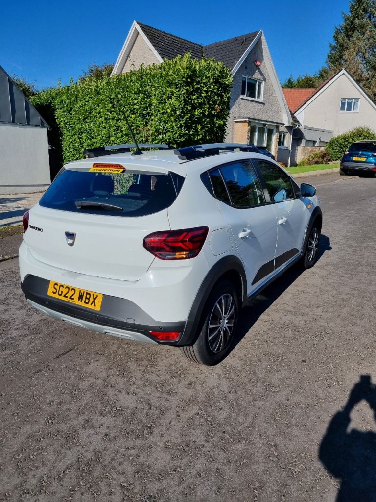 Dacia Sandero Stepway 1.0 TCe Comfort 2022 White Low Miles