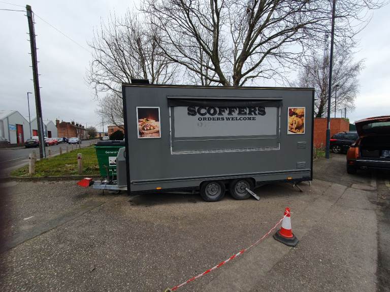 Cattering trailer 