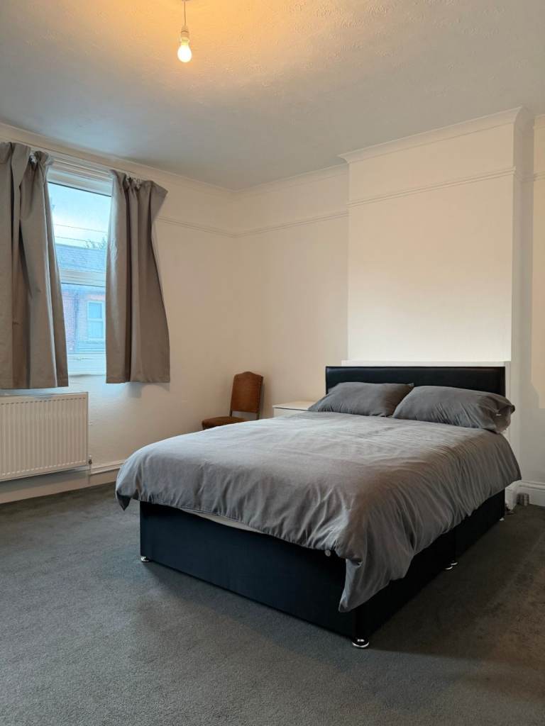 ✨ Luxury Ensuite Rooms - All Benefits Welcome - No Refs Needed ✨