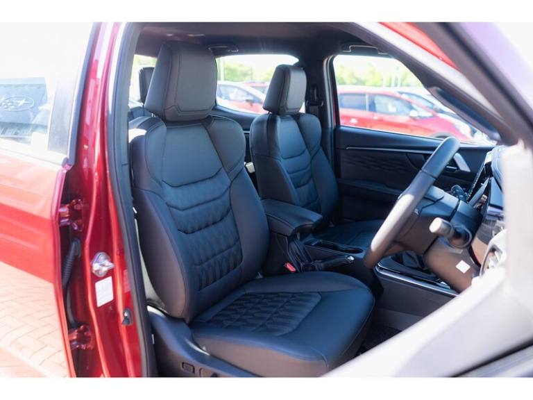  Isuzu D-Max DL40 Dcb Pick Up Diesel Manual