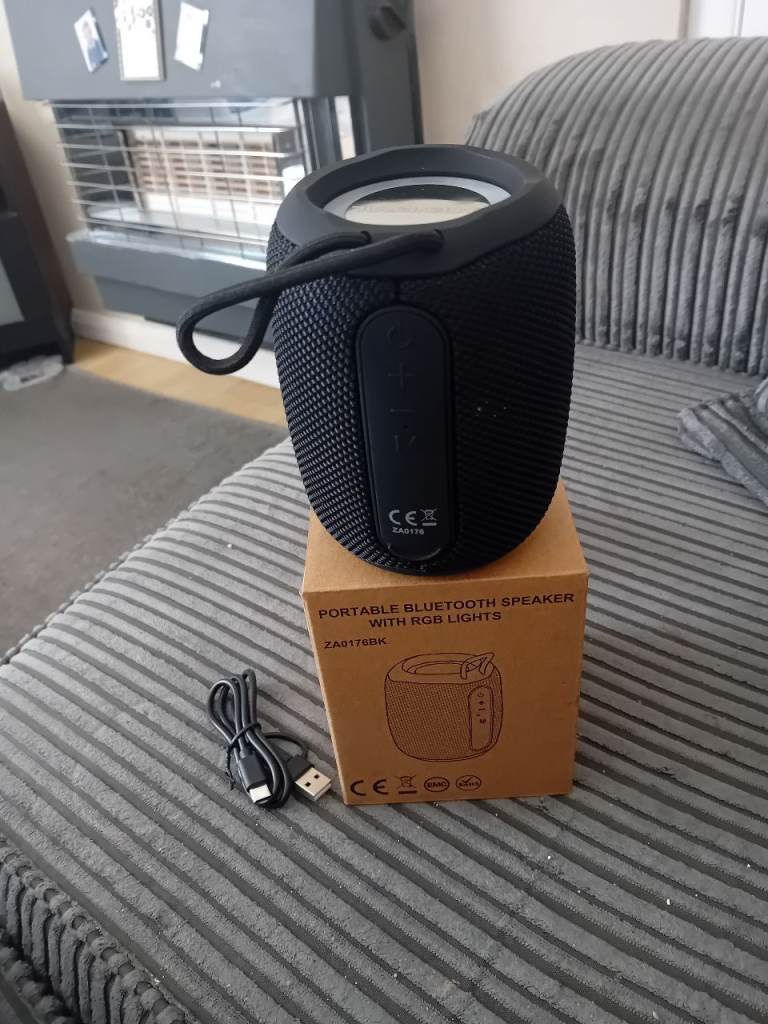 Portable bluetooth  speaker 