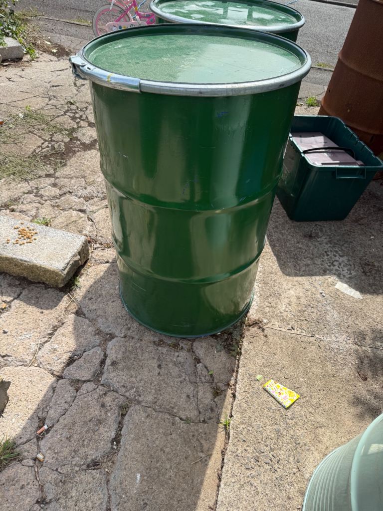 Storage bins / burn bins