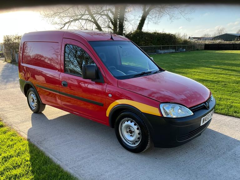 2011 VAUXHALL COMBO 1.3 CDTI 5 SPEED MANUAL 1 OWNER DIRECT FROM ROYAL MAIL !!!