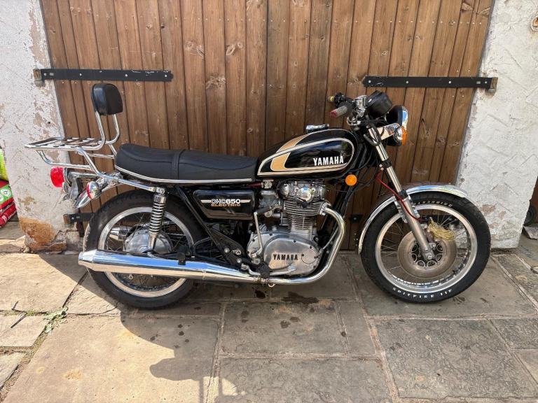 Yamaha XS650 1975 Classic Japanese Road Bike
