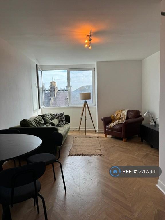 3 bedroom flat in Summerfield Terrace, Aberdeen, AB24 (3 bed) (#2717361)
