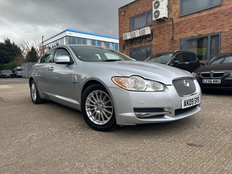2009 Jaguar XF 2.7d V6 Luxury Auto Euro 4 4dr SALOON Diesel Automatic