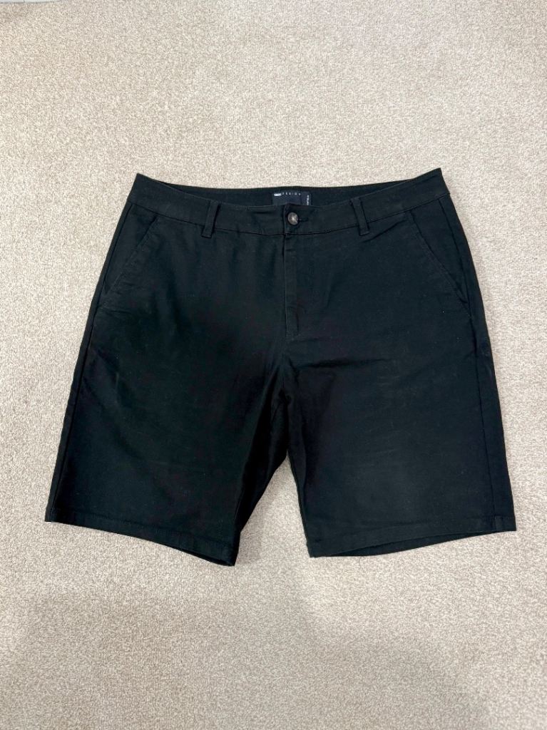 ASOS Design black slim fit mid length chino shorts, 34”