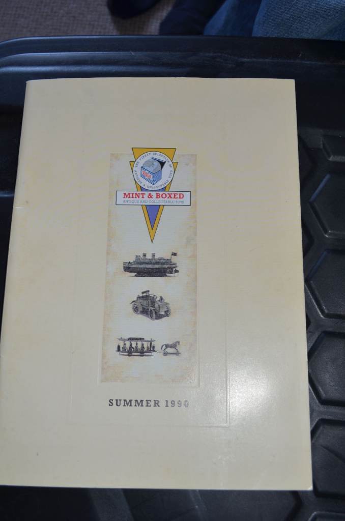  MINT & BOXED DINKY MATCHBOX CORGI CATALOGUE BOOK TOYS CARS