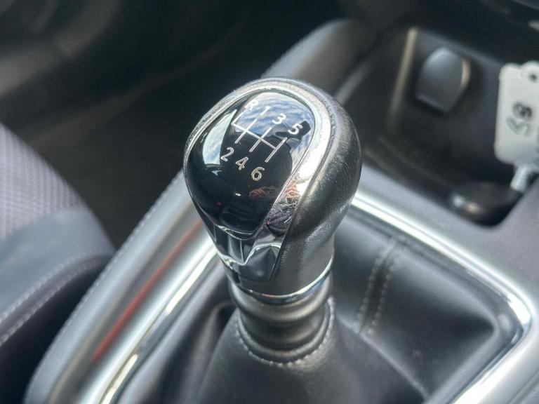 2015 Nissan Qashqai 1.5 dCi N-Tec+ 5dr HATCHBACK DIESEL Manual